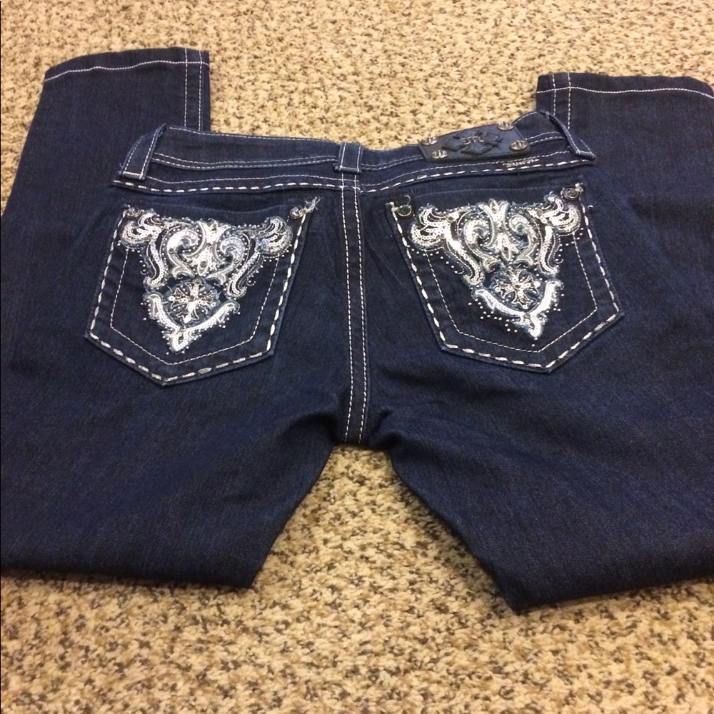 Size 27 miss me jeans